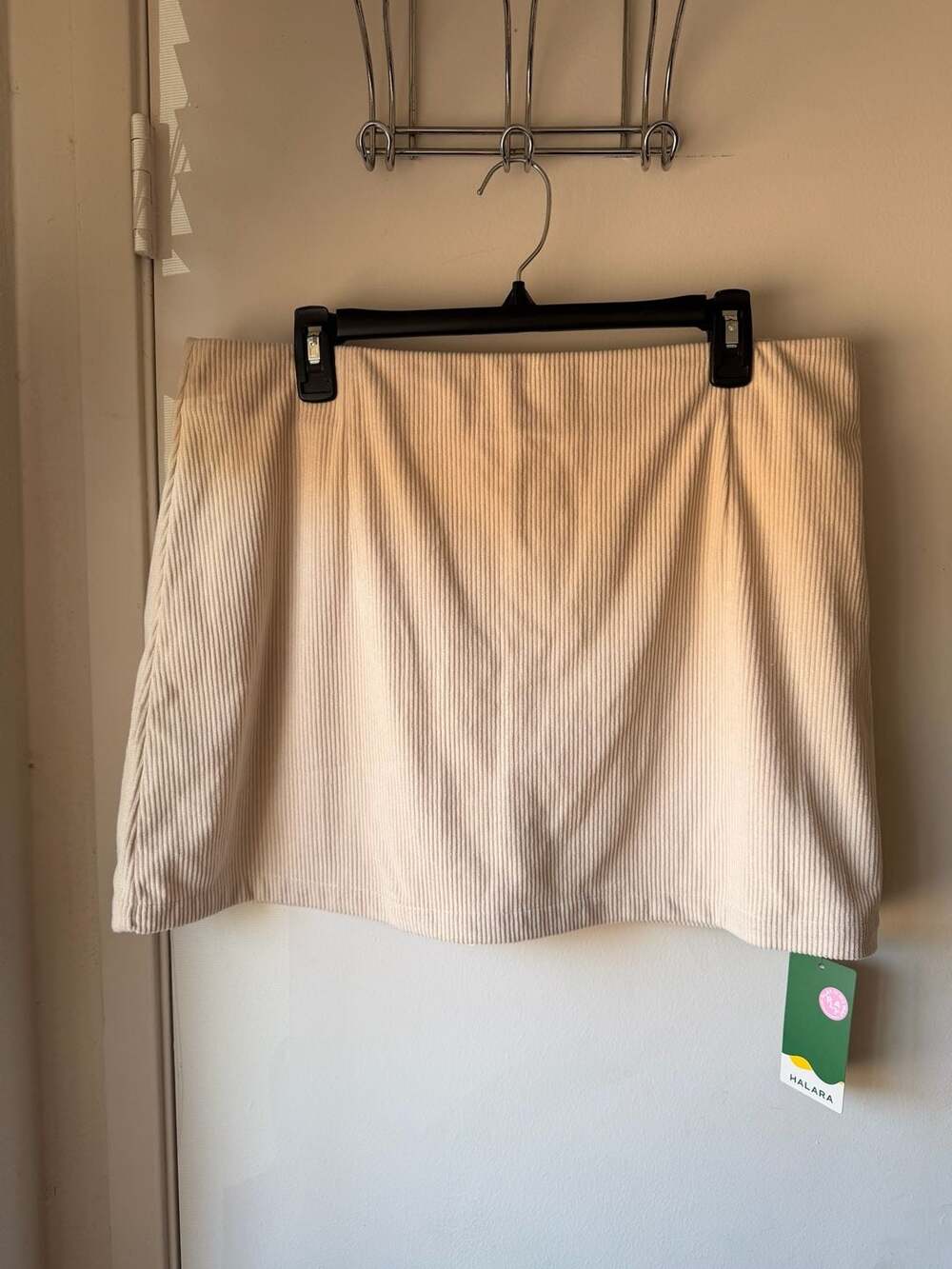 Halara Corduroy Mini Skort Size XL Beige